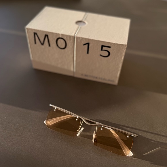 A BETTER FEELING M015 Beige Rectangular Sunglasses - Picture 1 of 9